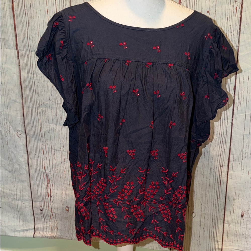 GAP Factory Navy and Red Embroidered Top